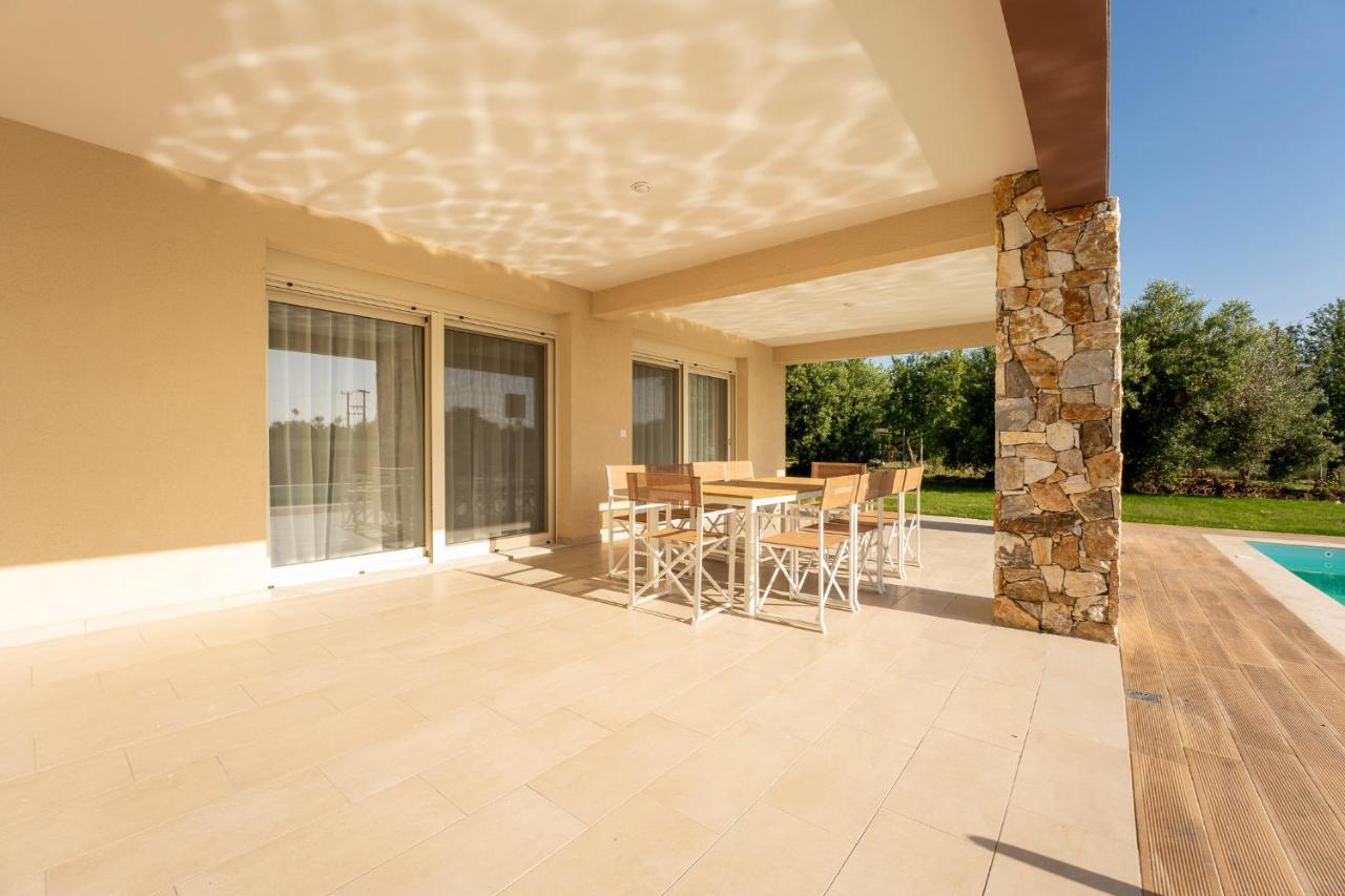 Kalisun Exclusive Villas Nea Kallikrateia Exterior photo